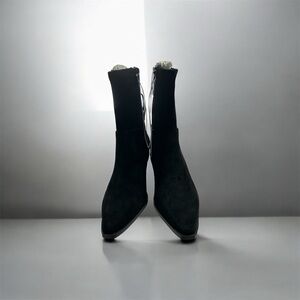 Ophelia Roe Memory Foam Classic Black Pointed-Toe Ankle Booties Size 8 NIB